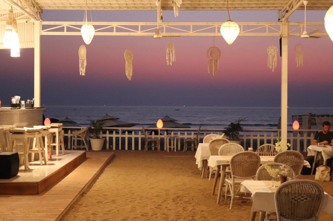 The White Resort Agonda Εξωτερικό φωτογραφία