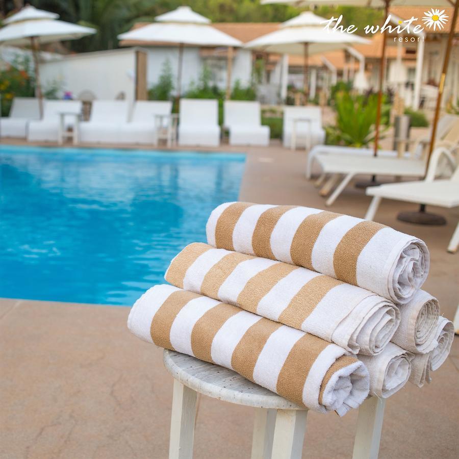 The White Resort Agonda Εξωτερικό φωτογραφία