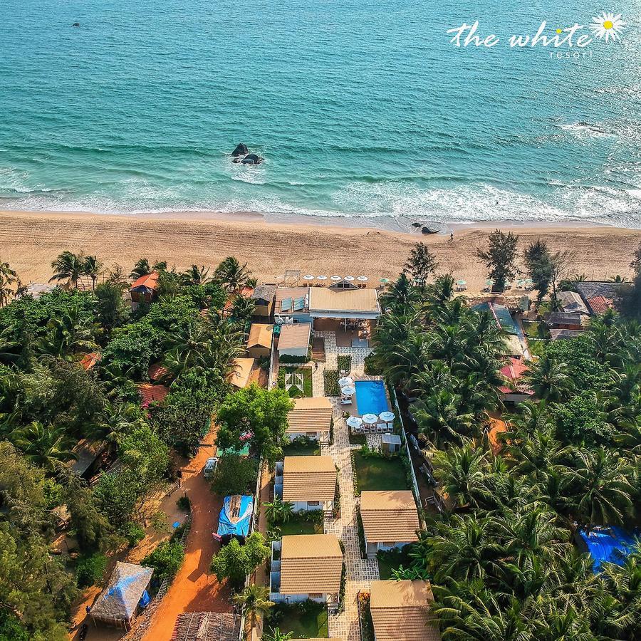 The White Resort Agonda Εξωτερικό φωτογραφία